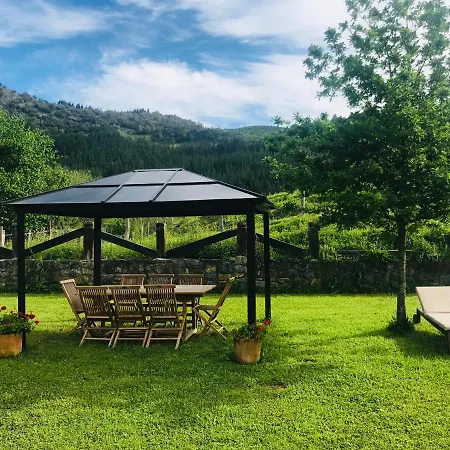 Caserio Sautu Goikoa Country house Orozko